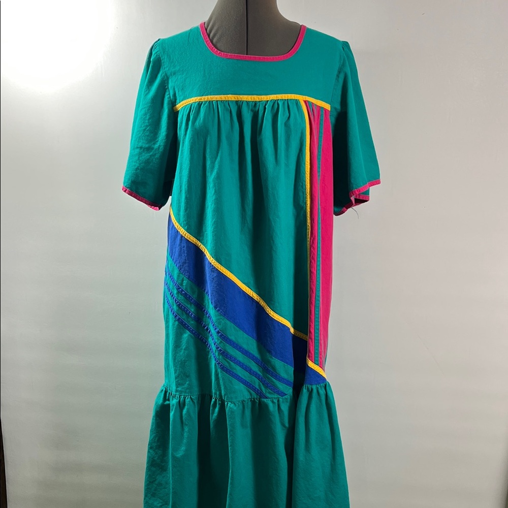 Vintage Appel House Dress MuMu Colorful Artsy Green Tier Relaxed Fit Comfy